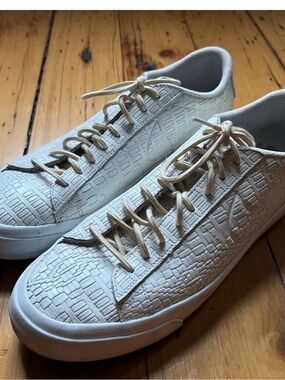 Nike Blazer Studio Low White Textured Lace-Up Sneakers 10.5